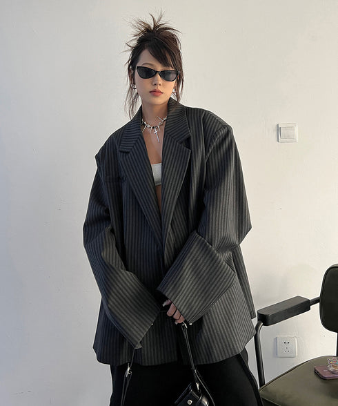 Striped Buttonless Jacket
